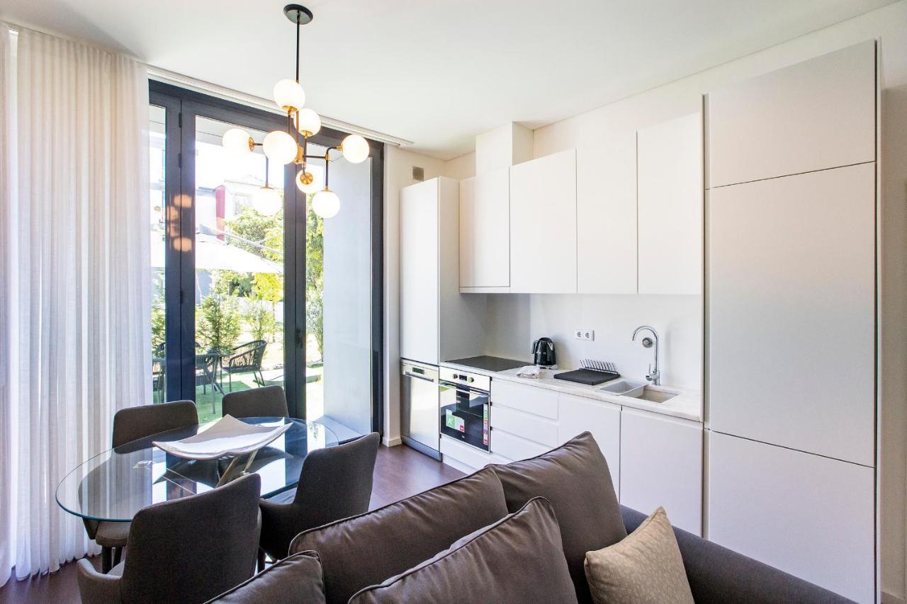 Superb 1Br Flat W/ Garden, Ac & Free Parking By Lovelystay Porto Zewnętrze zdjęcie